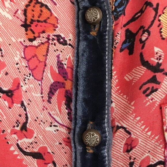 Soft Surrounding Brynn Medium Button Tunic Shirt Floral Paisley Silk Velvet Trim - Picture 6 of 12